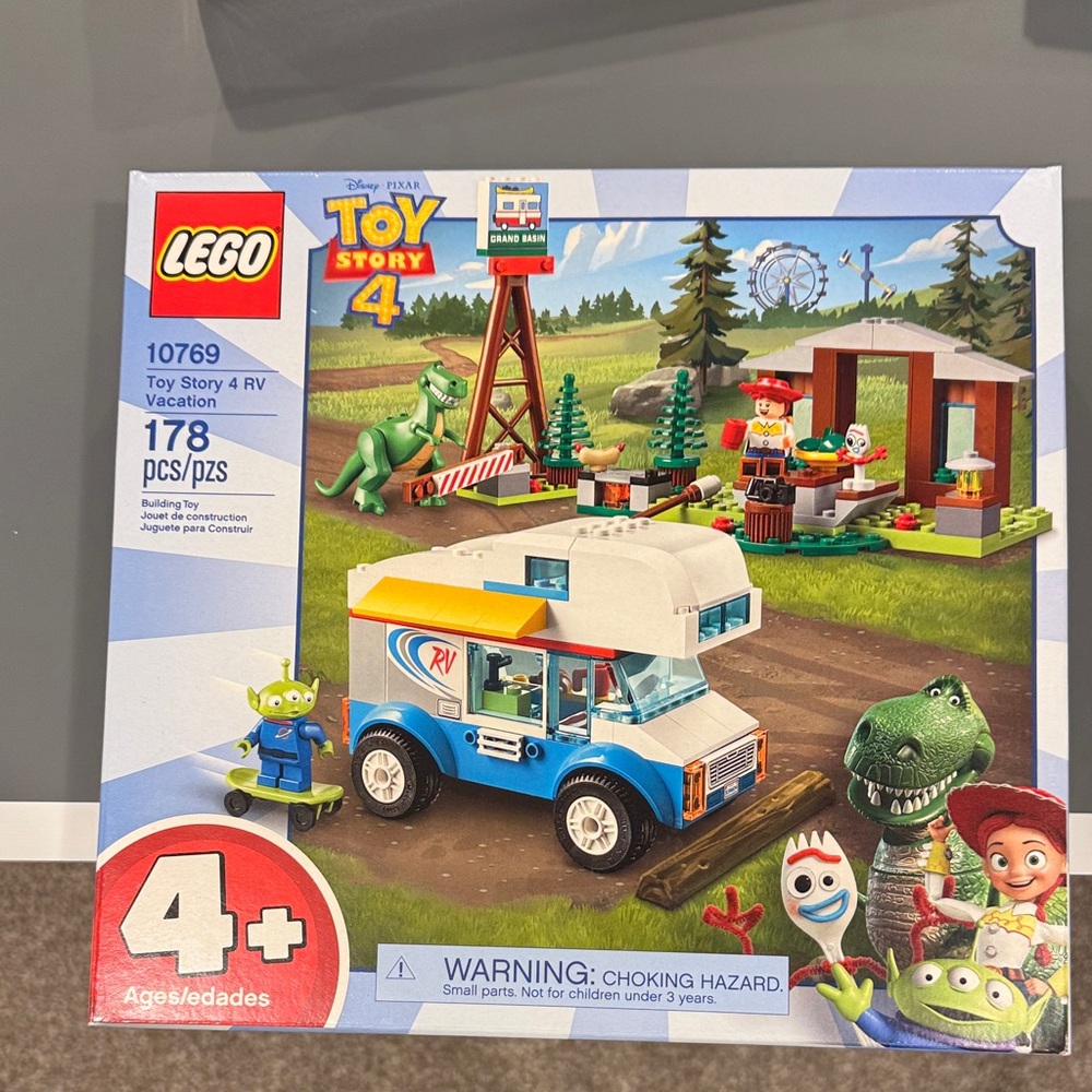 LEGO Toy Story 4 Adventure Set - Blue and White